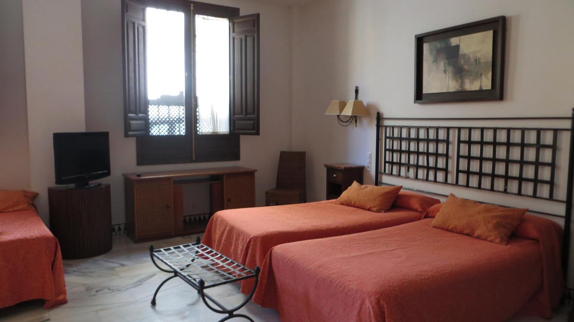Apartamentos Plaza Córdoba Zimmer foto